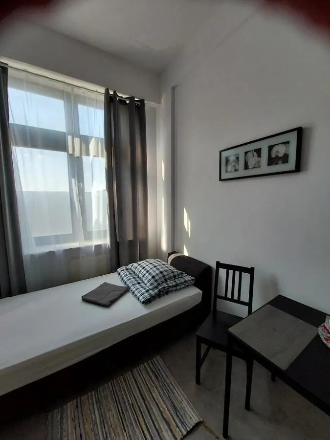 Pinto Guest Rooms Warszawa Polska